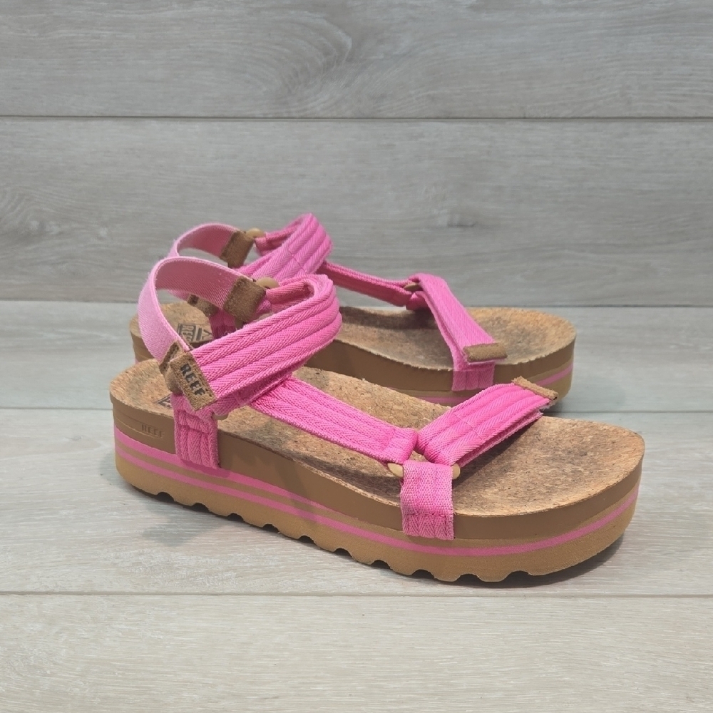 Reef Women's Hook&loop Chuncky Platrlform Tractor Pink Sandals Shoes Sz 8